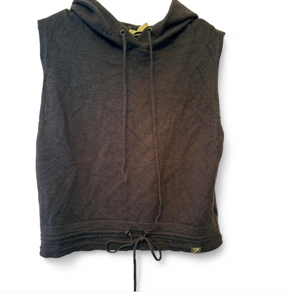 Gymshark Island Black Sleeveless Crop hoodie size small - Picture 2 of 6